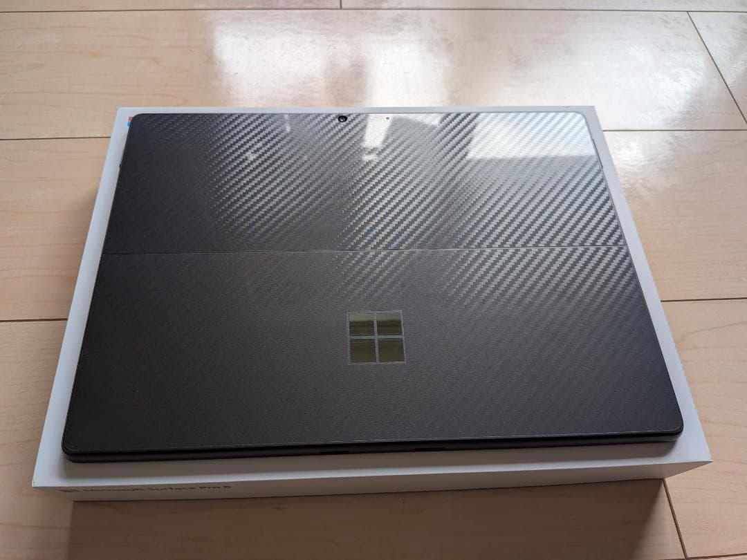 Surface Pro 8（Core i7、メモリ16GB、SSD 256GB）