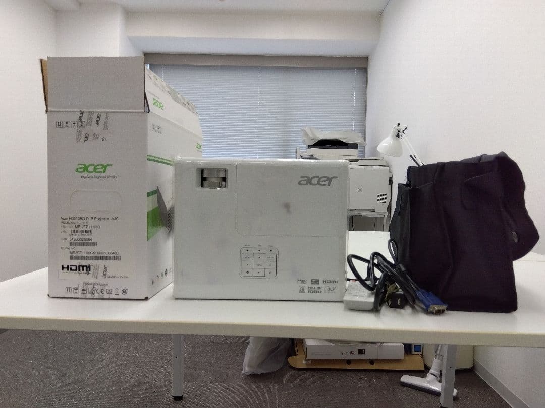 acer H6510BD DLPプロジェクター 本体