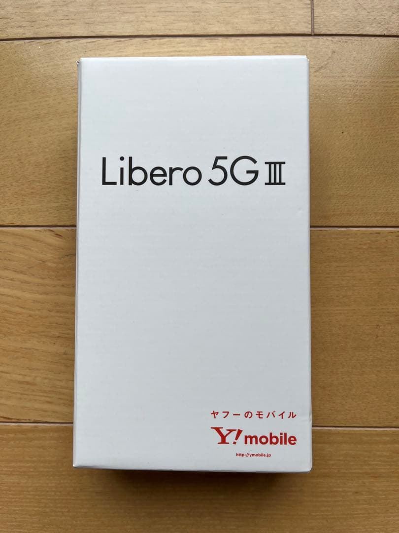 Libero 5G III ホワイト Y!mobile