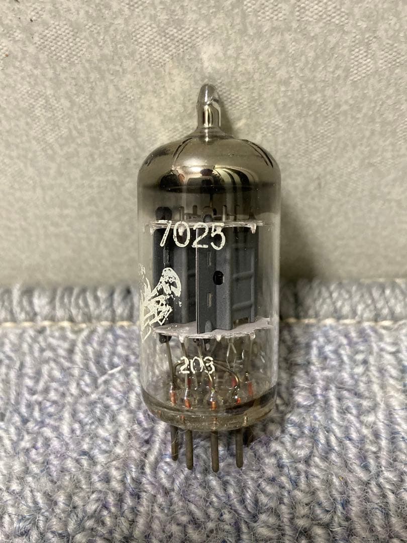 アンプ Amperex Bugle Boy 7025 (ECC83 / 12AX7A)