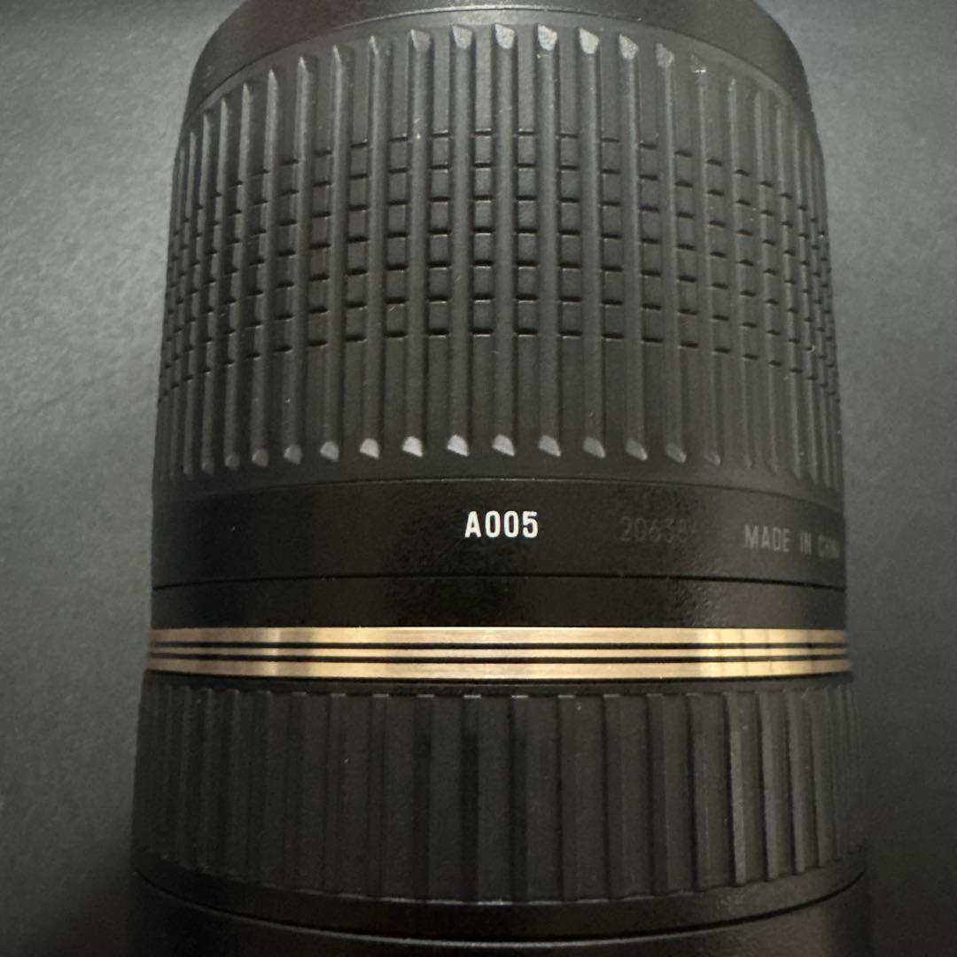 ジャンク品　TAMRON SP 70-300mm F4-5.6 EFマウント