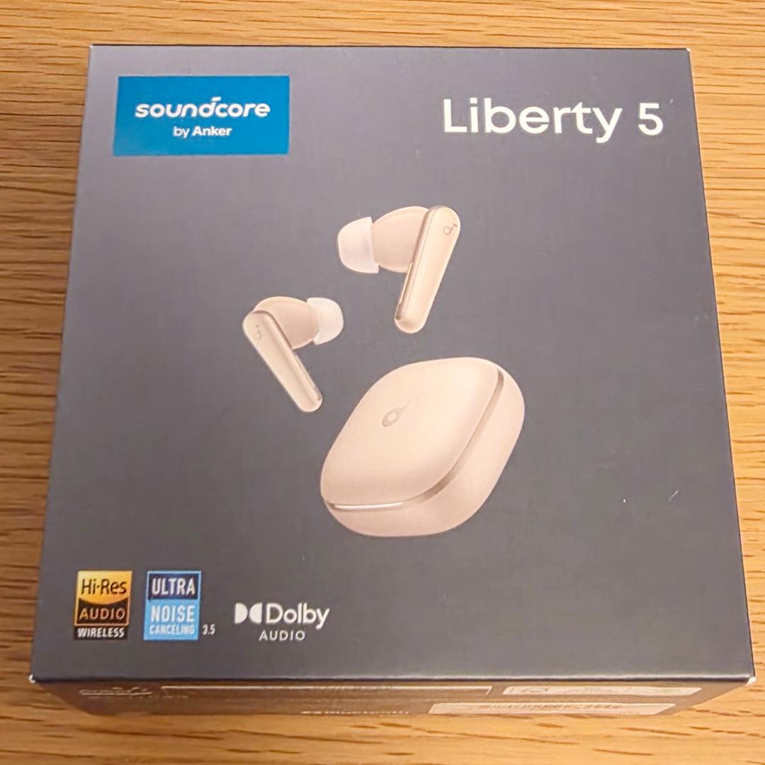soundcore Liberty 5 ワイヤレスイヤホン（シャンパンゴールド）