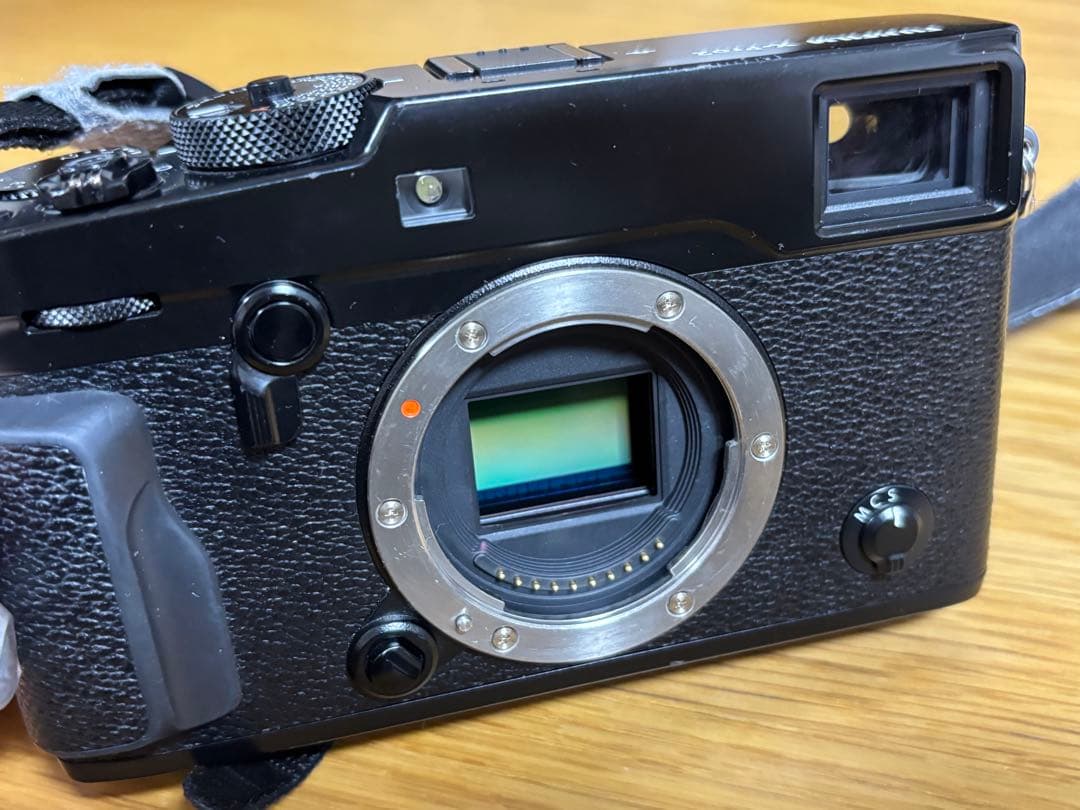 FUJIFILM X-Pro2ブラック ミラーレス一眼