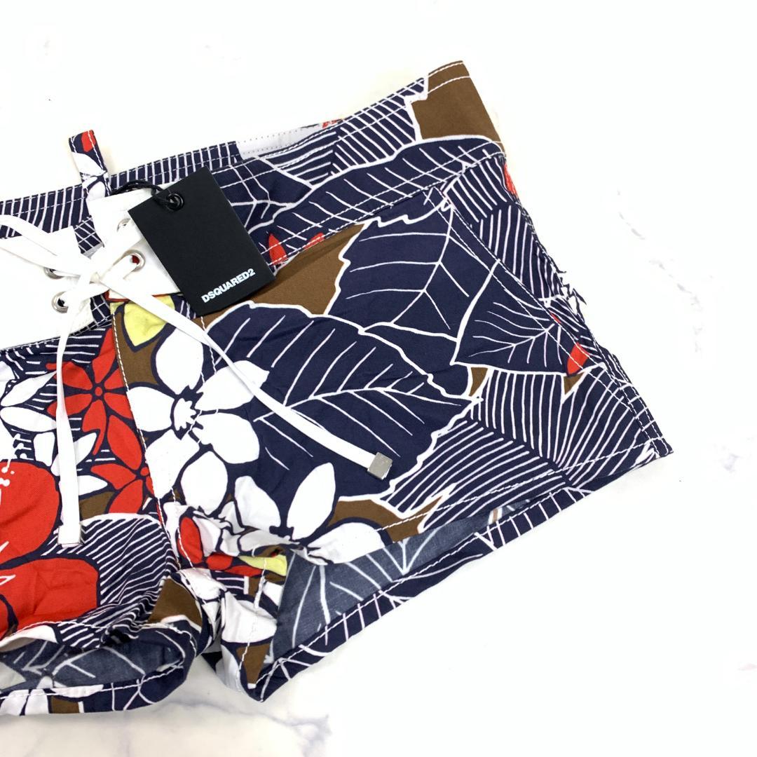 A5762 新品タグ付き ディースクエアード ショートパンツ 綿 紺 赤 S