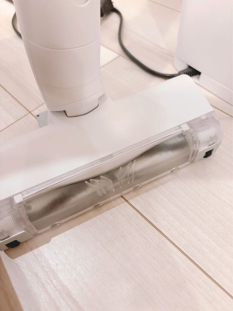 パナソニック コードレス掃除機 充電式掃除機 MC-NS10K 2023年製