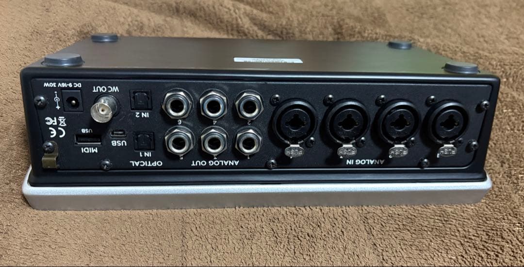 【Taka ジャンク品・動作確認済み】Apogee Quartet