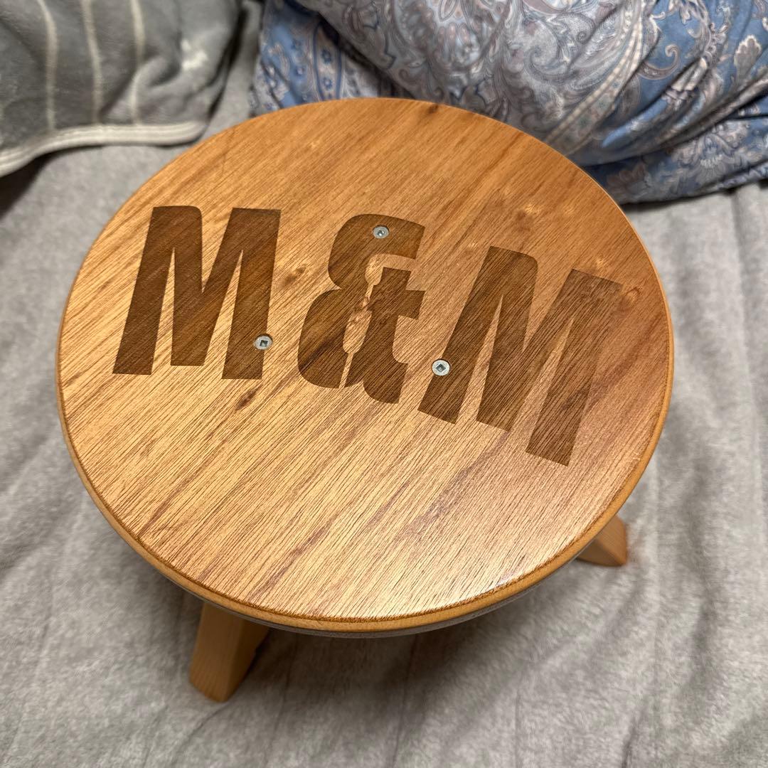 M&M ロゴ 木製スツール