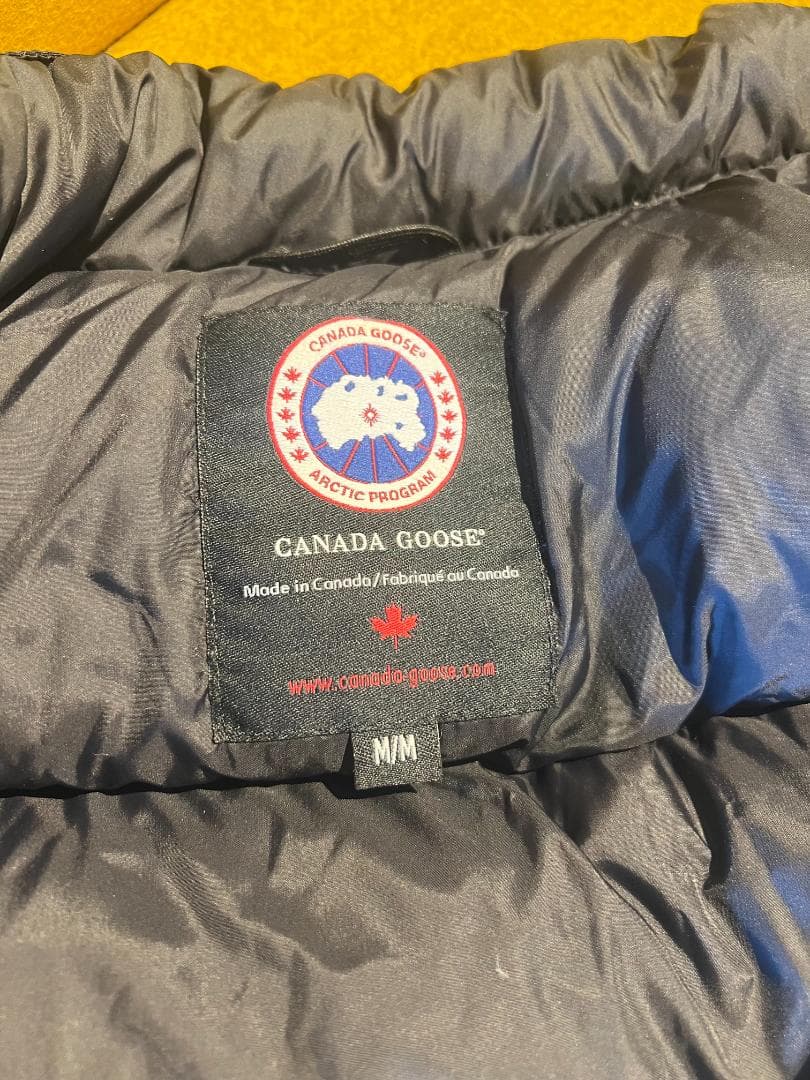 値下げしました！カナダグース ダウンベスト Mサイズ
