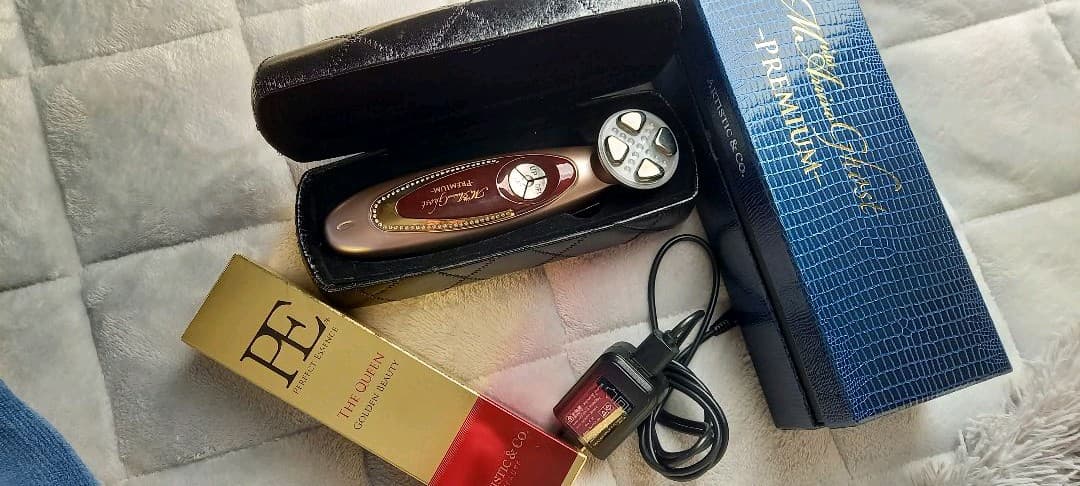 美顔器 ☆Miss Arrivo Ghost Premium