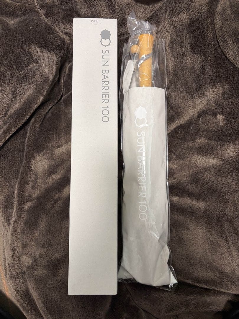 【新品未使用】サンバリア100 完全遮光日傘 2段折 moku アイボリー