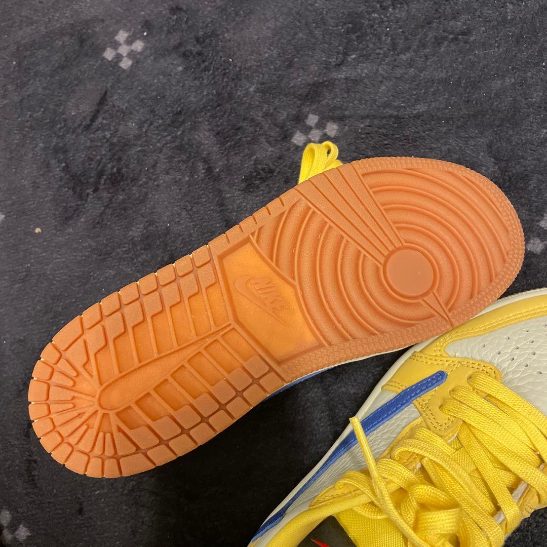 トラヴィススコット × ナイキ PS エアジョーダン1 ロー OG カナリー