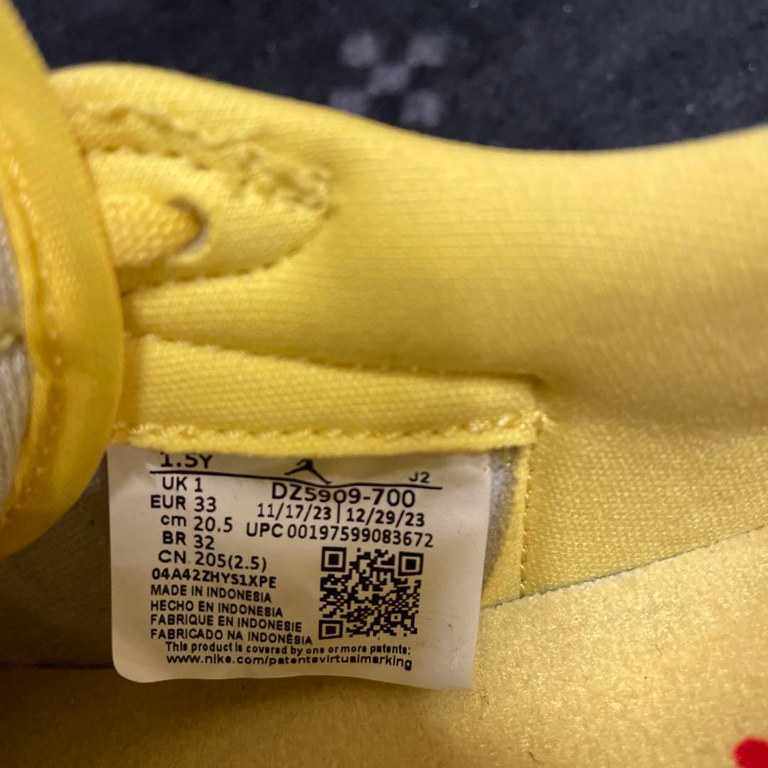 トラヴィススコット × ナイキ PS エアジョーダン1 ロー OG カナリー