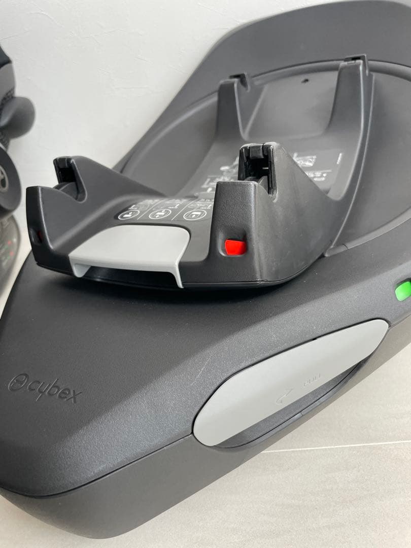 Cybexサイベックス　クラウドG-i Size＋ベースG＋アダプターセット