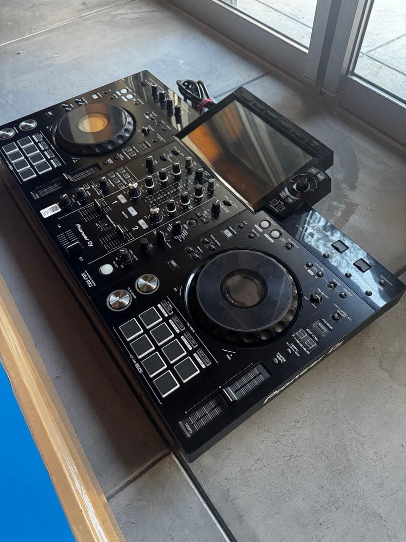 s*6様 Pioneer DJ XDJ-RX3 UBGハードケース付き