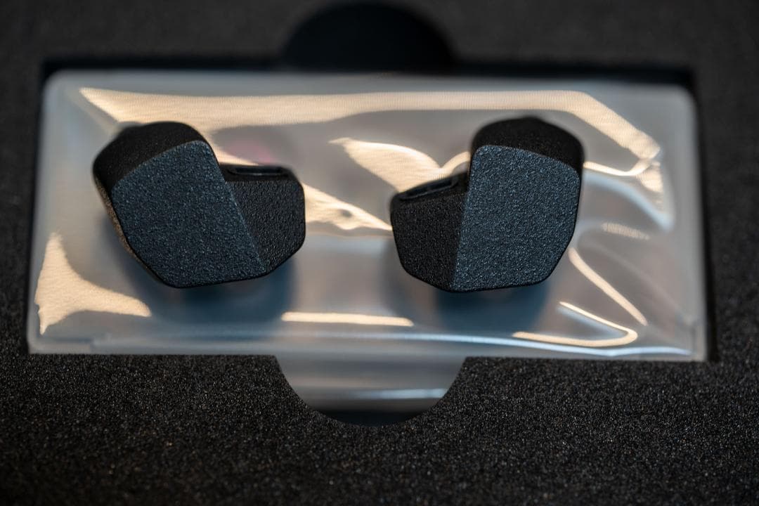 Final A6000 ブラック カナル型イヤフォン 極美品 最終価格