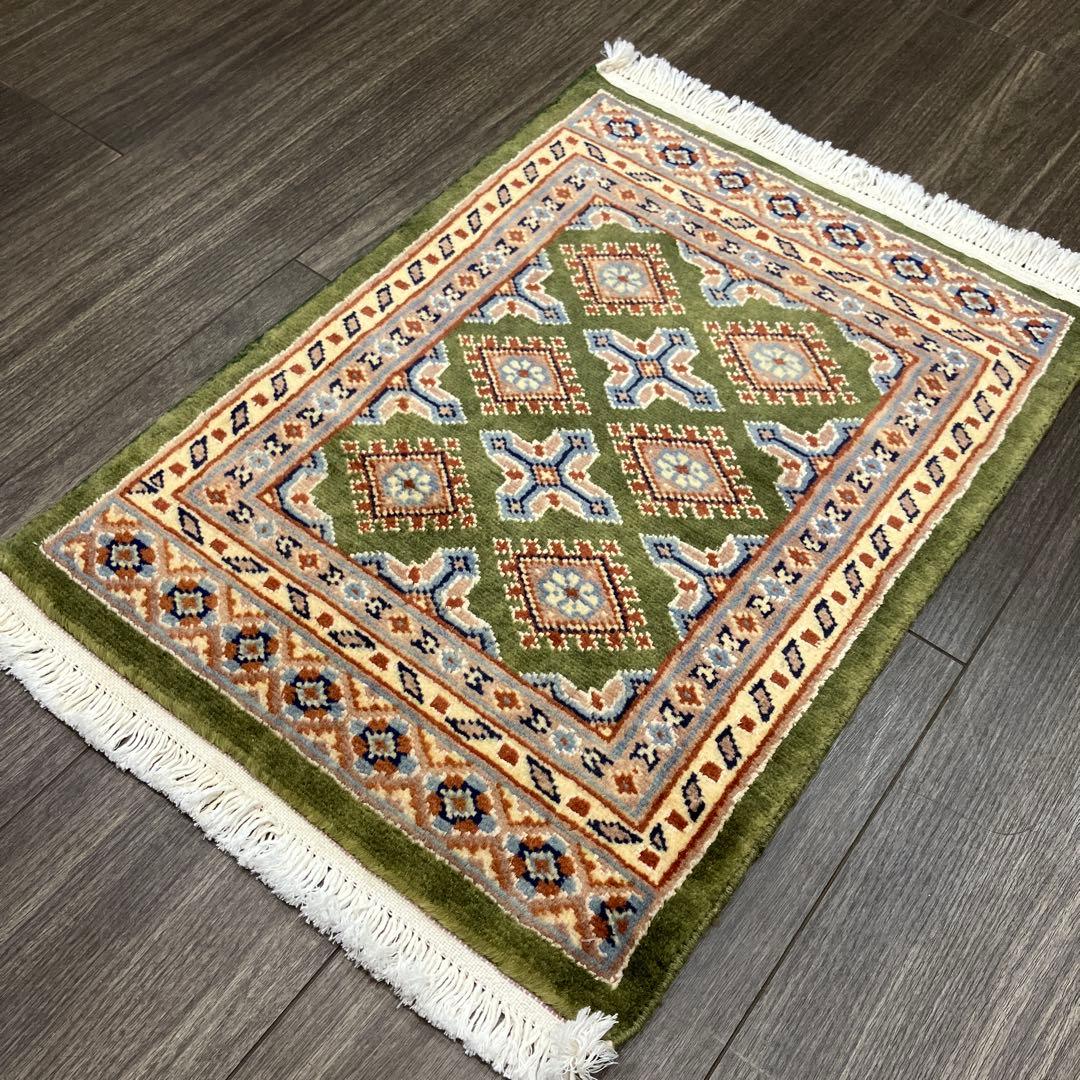 61x46パキスタン手織り絨毯ミニラグ訳あり品写真10/11番