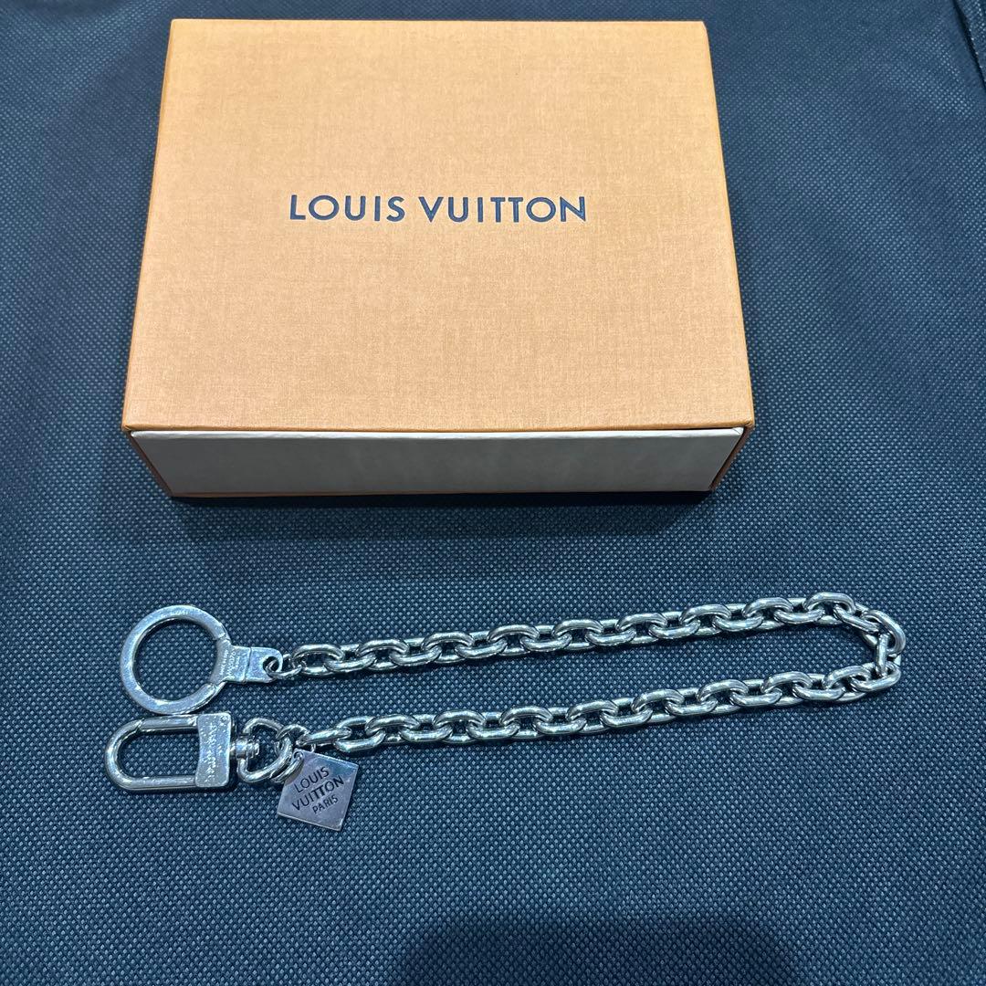 SKY　LOUIS VUITTONシェンヌアノクレXL ウォレットチェーン