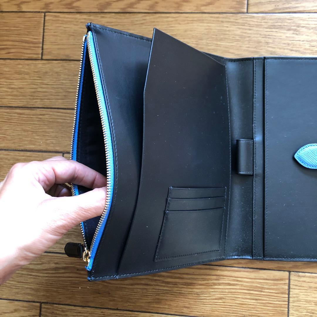 Smythson PanamaレザーA5三つ折りノートホルダー