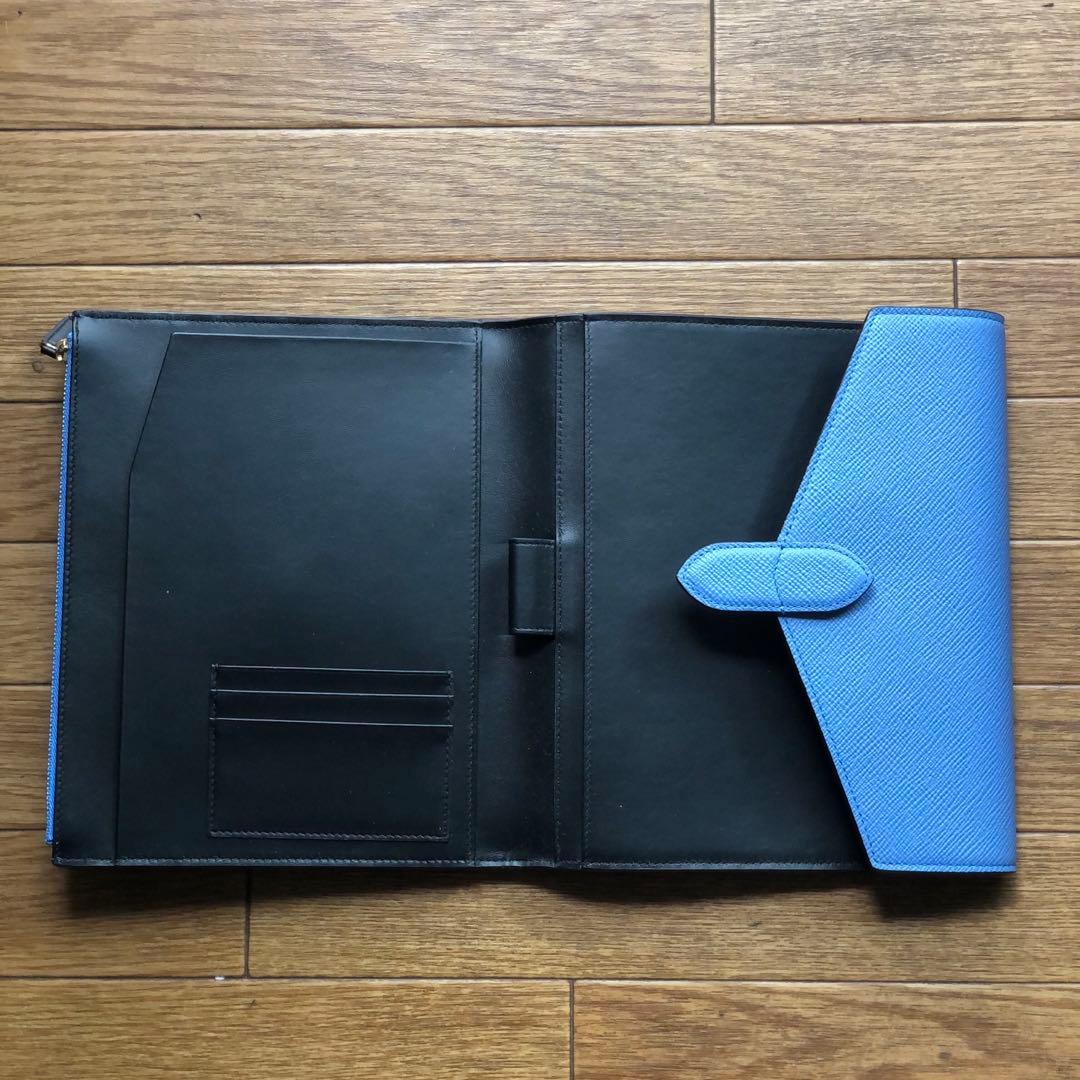 Smythson PanamaレザーA5三つ折りノートホルダー