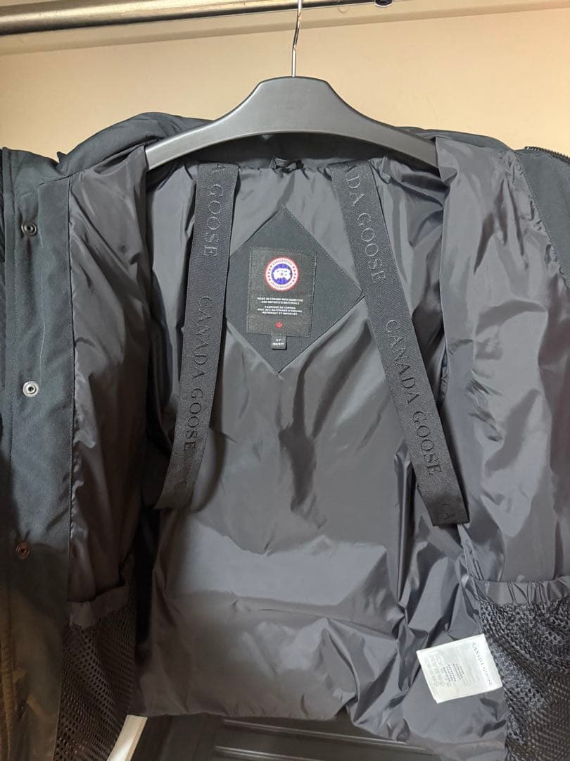 <あんしん鑑定対応> カナダグース ウィンダムパーカ　ブラックレーベル