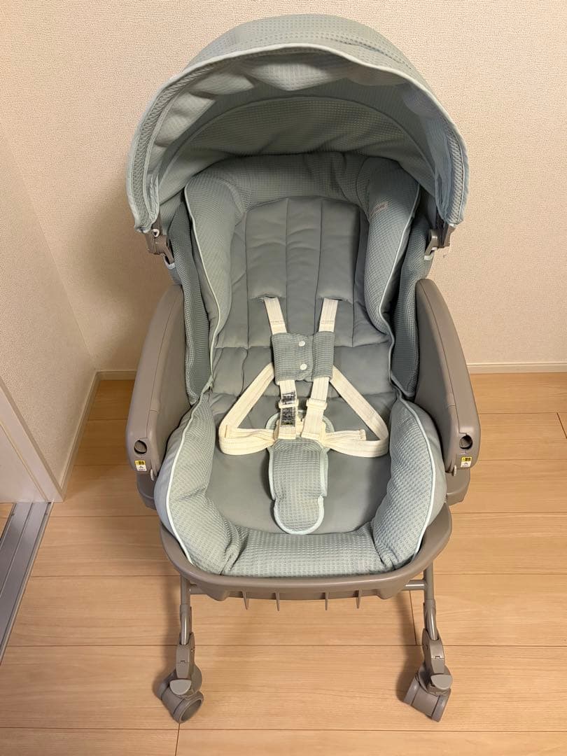 【良品・おまけ付き】Aprica　ユラリズム　オートプレミアム