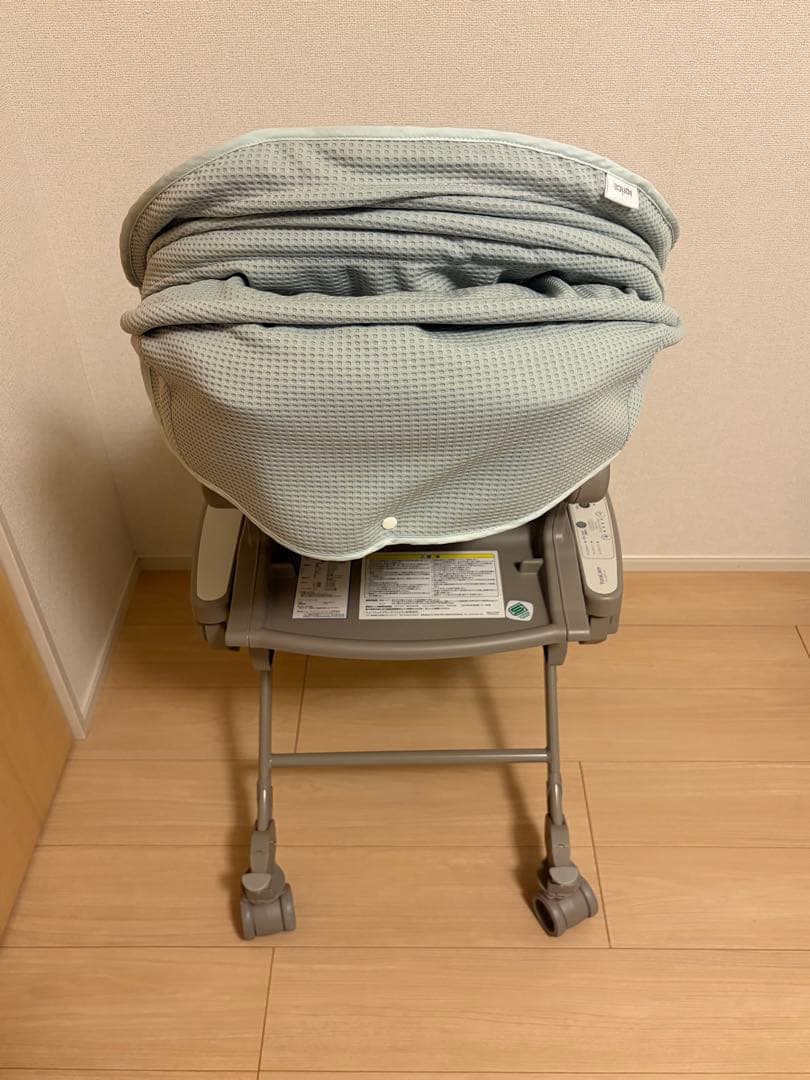 【良品・おまけ付き】Aprica　ユラリズム　オートプレミアム