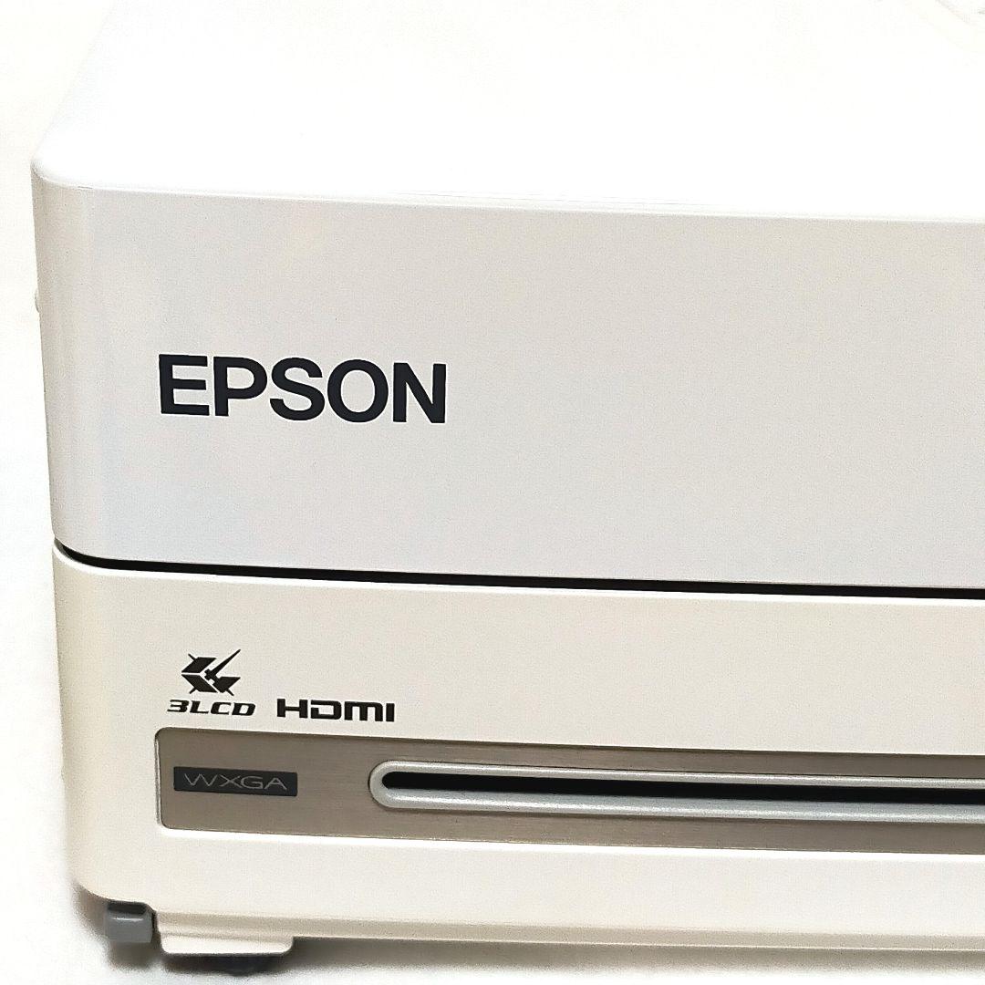 ✨美品 EPSON プロジェクター EH-DM30 DVD再生可能スピーカー内蔵