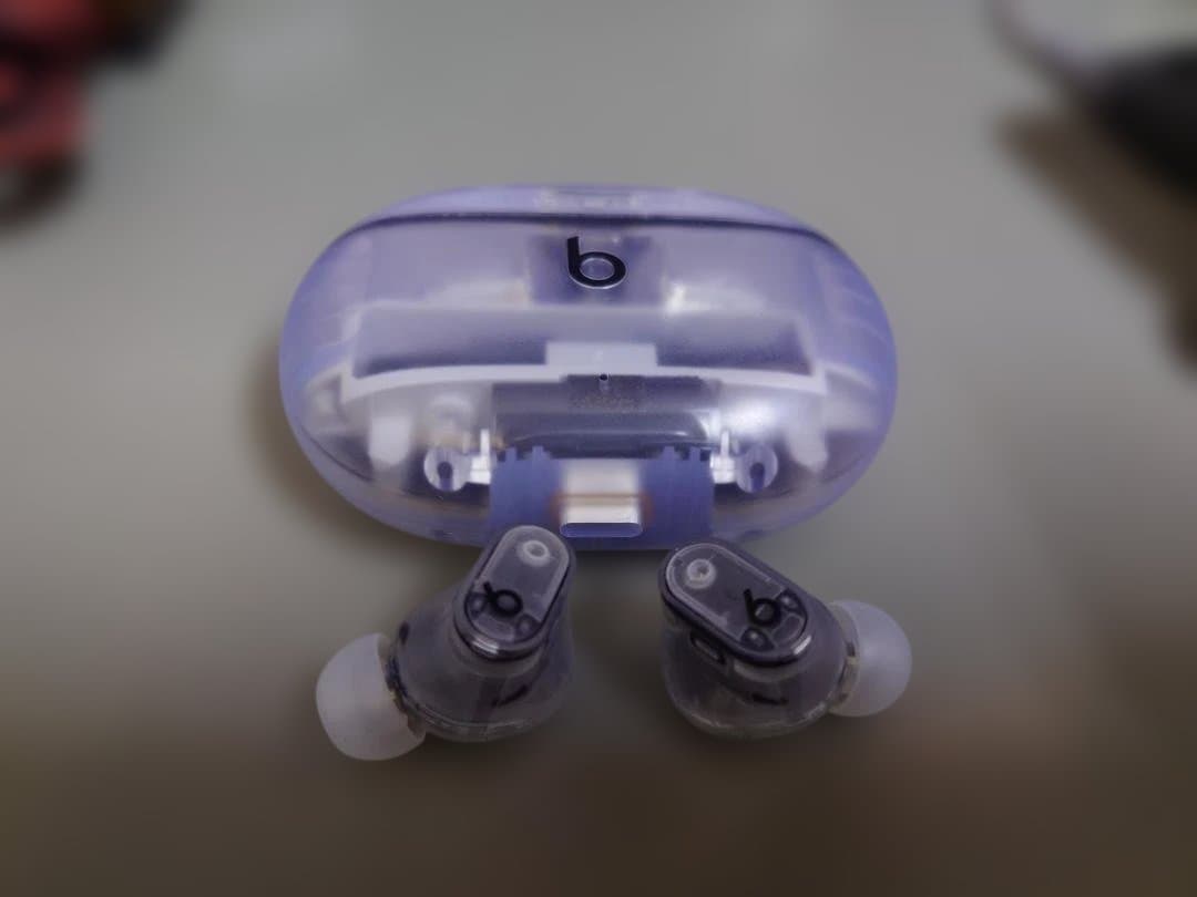 BEATS STUDIO BUDS+ クリア 中古美品