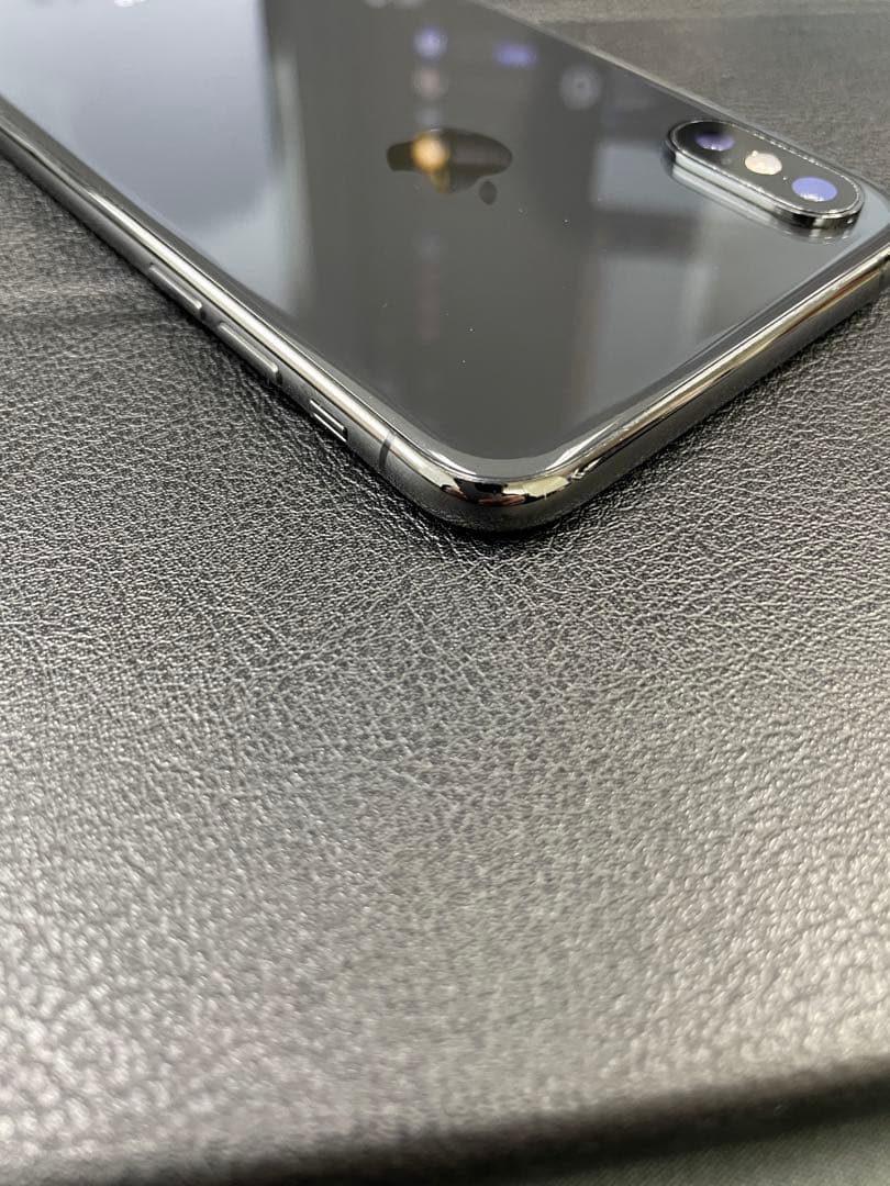 Apple iPhone Xs 256GB スペースグレー 本体