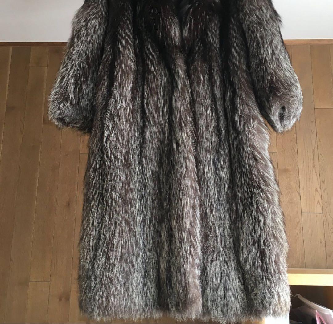 250万　美品 SAGA FOXサガ フォックス　毛皮フォックス　ファー　コート