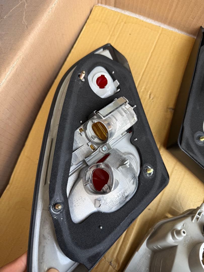 セルシオ30前期純正テールランプ、フォグランプ