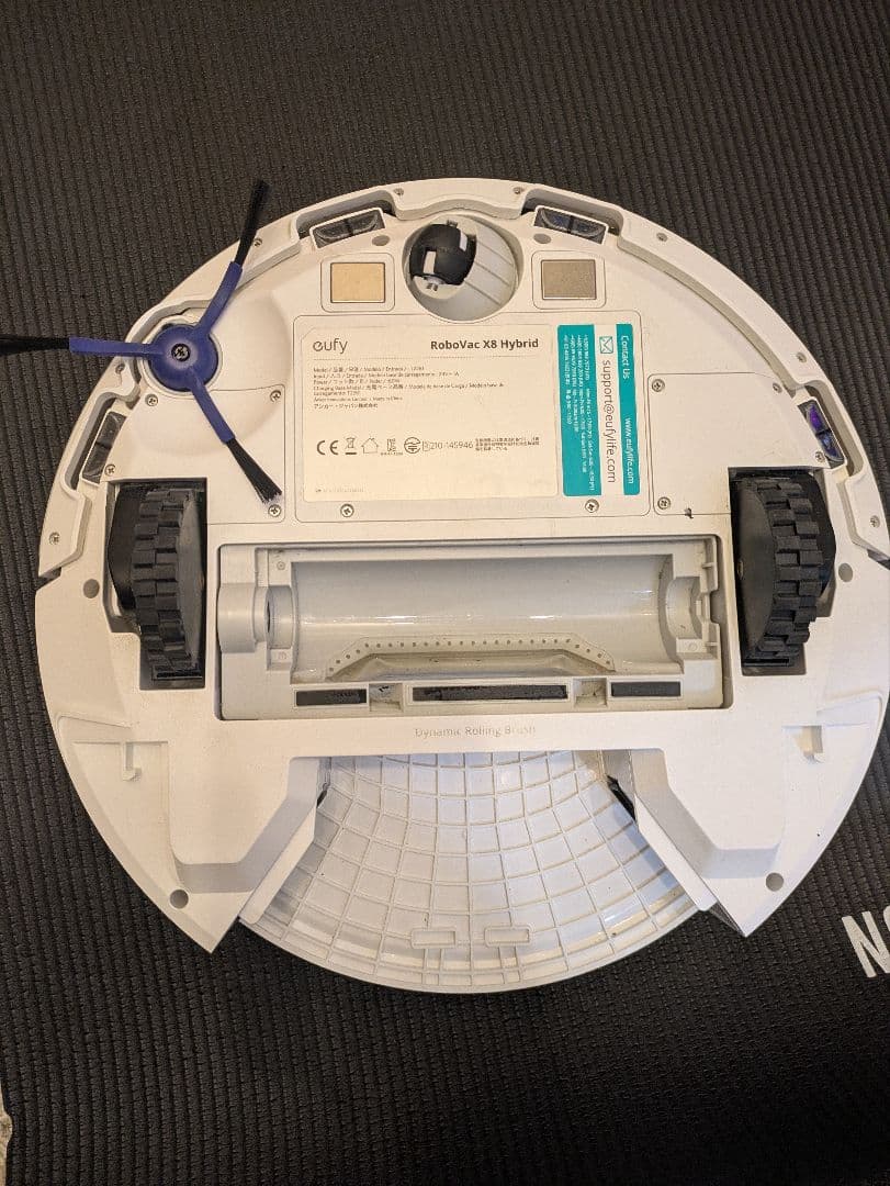 eufy X8 Hybrid RoboVac 本体