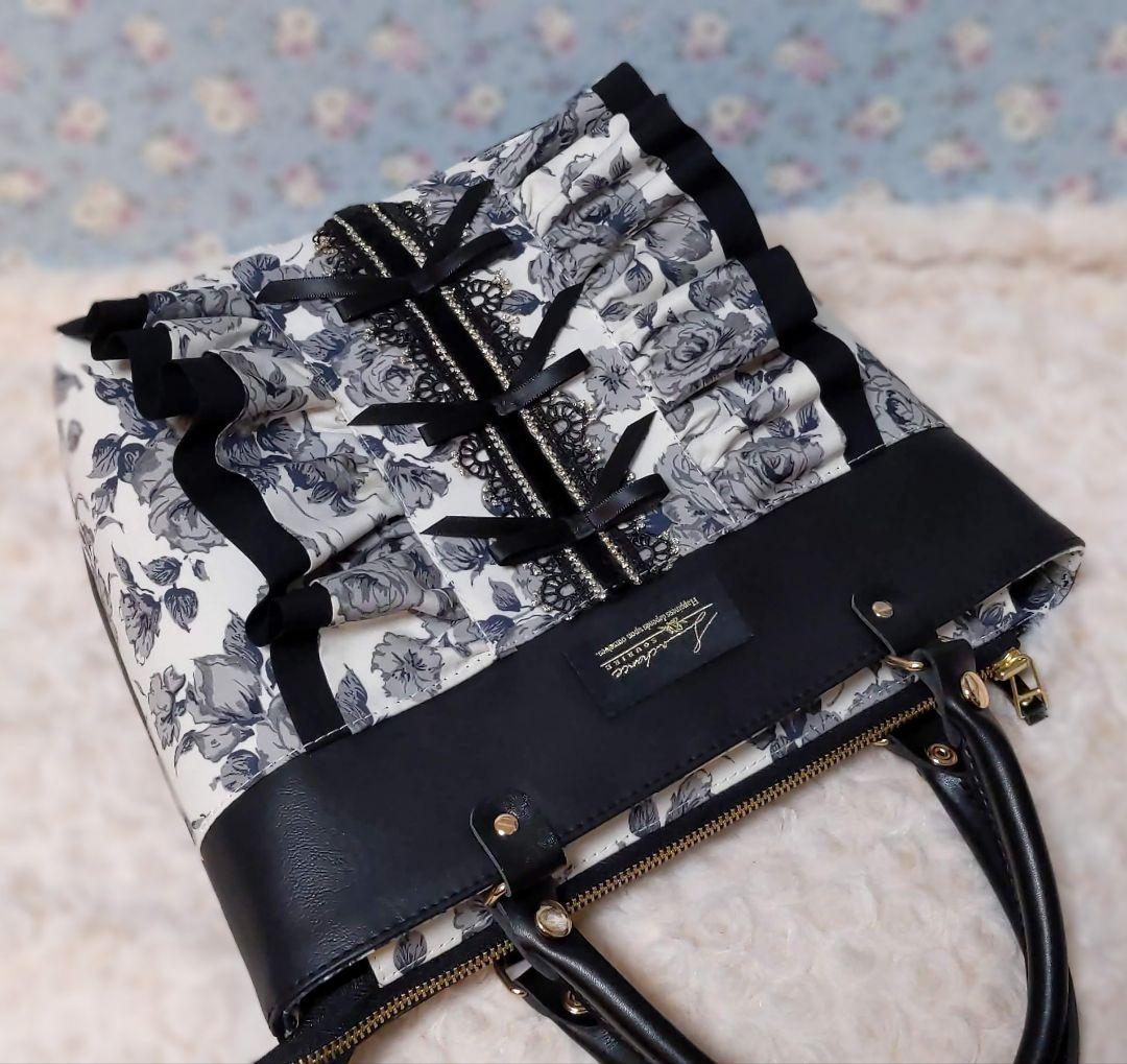 顕*様 リバティ　フラップファスナートート　カーライン　グレー