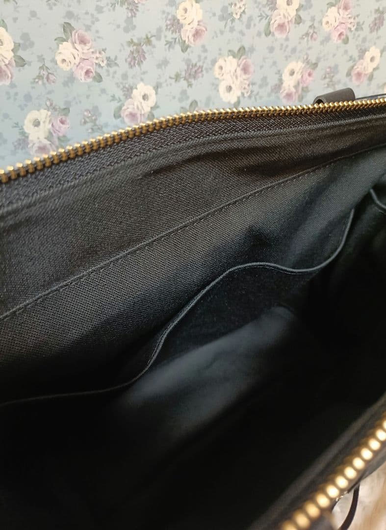 顕*様 リバティ　フラップファスナートート　カーライン　グレー