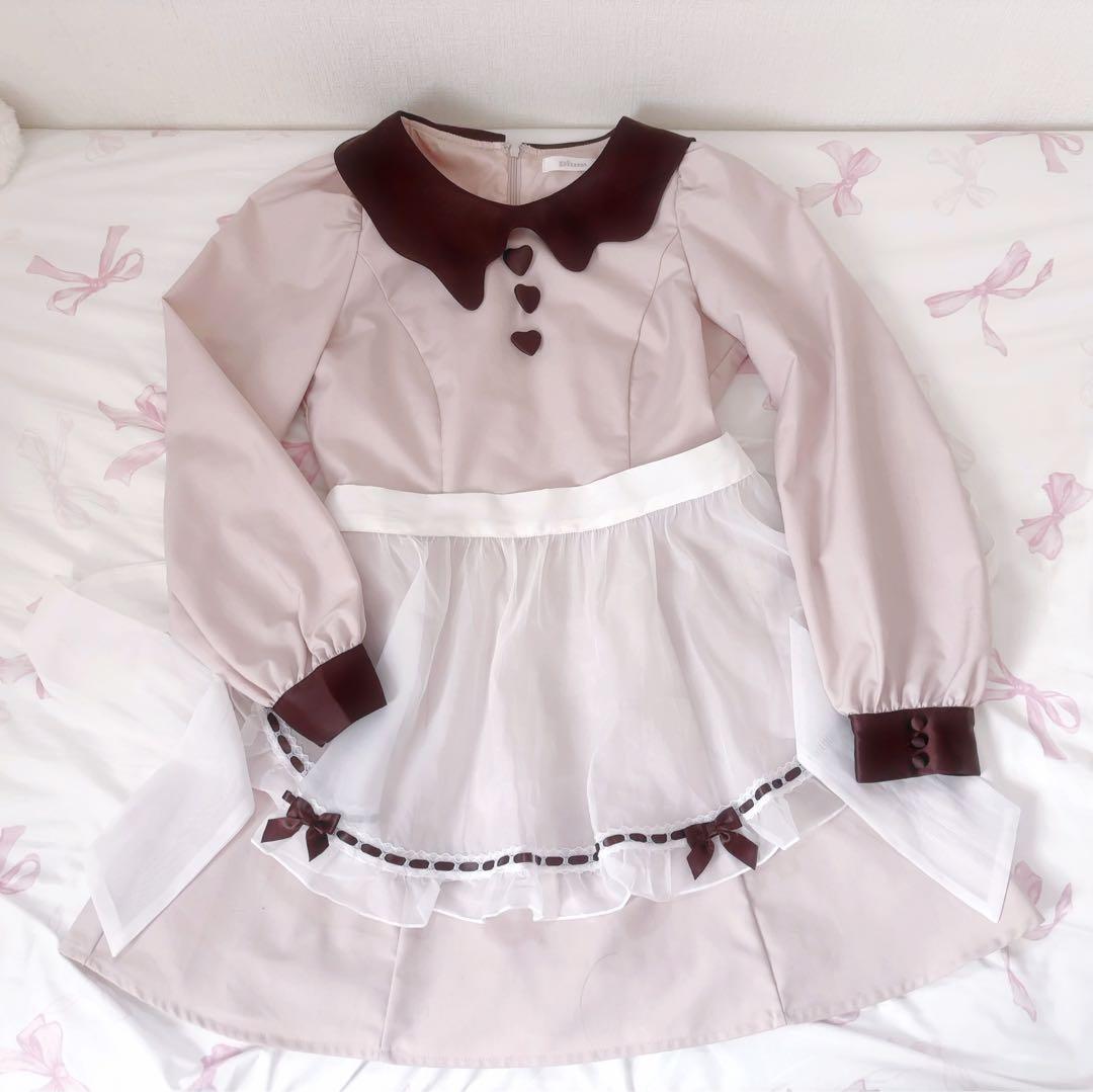 ピウム melty chocolate フリルエプロンワンピース