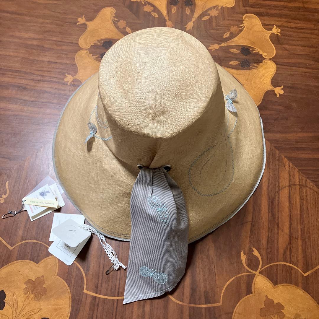 未使用品 希少minaperhonen ハットchoucho刺繍