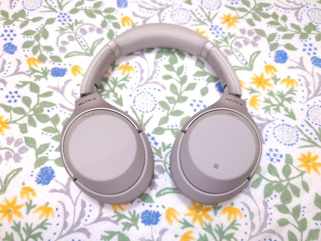 美品★SONY ワイヤレスヘッドホン グレー