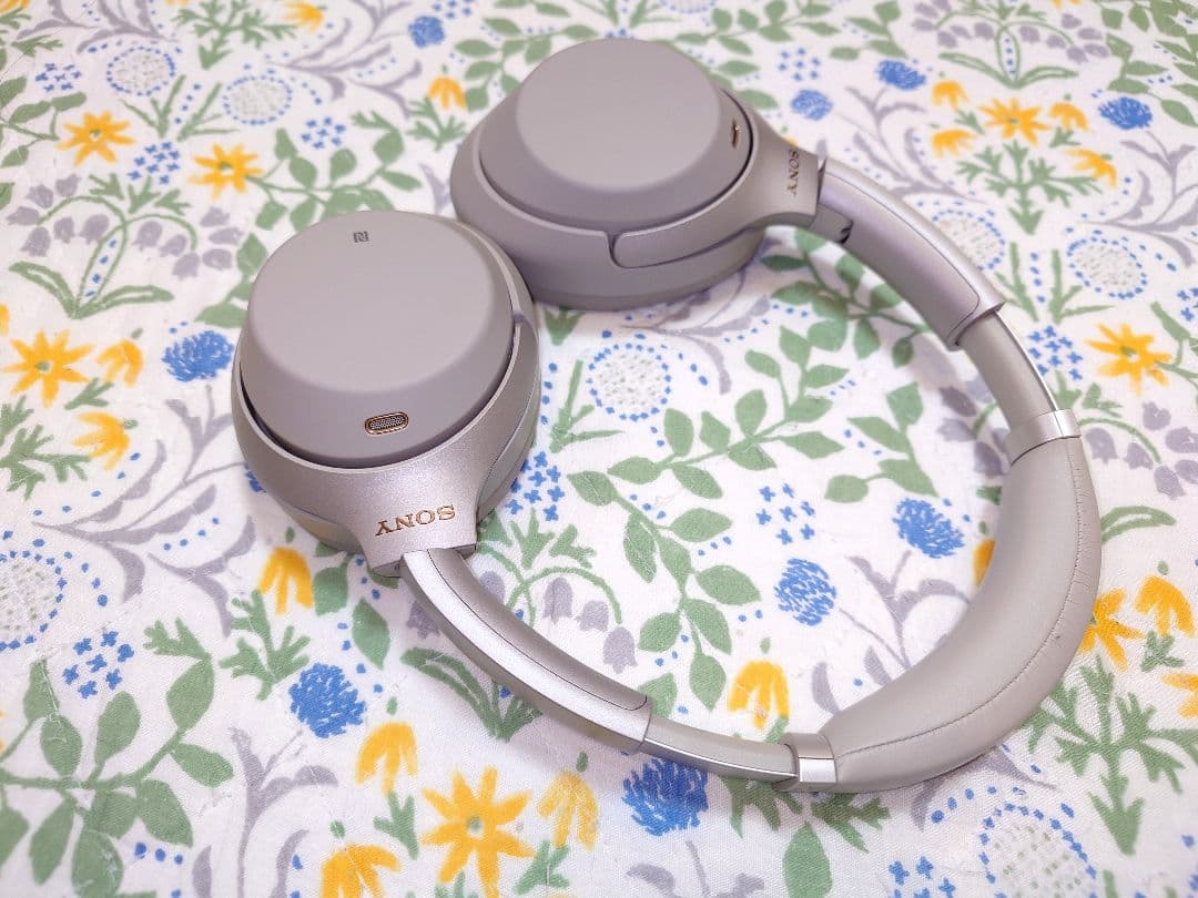 美品★SONY ワイヤレスヘッドホン グレー