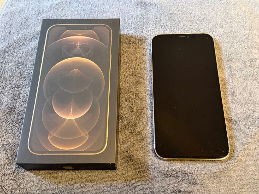 iPhone 12 PROMAX 256GB ゴールド