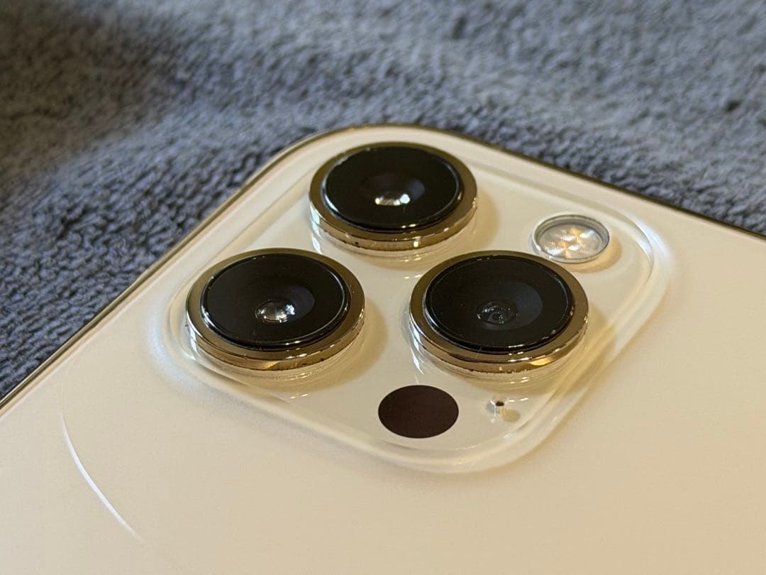 iPhone 12 PROMAX 256GB ゴールド