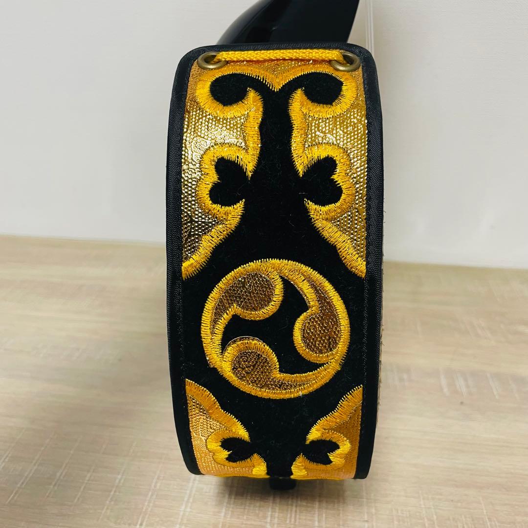 ★美品★ 沖縄三線 本蛇皮 三味線 胴巻き 和楽器