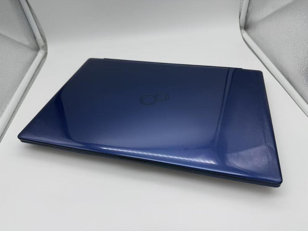 未使用品近い 富士通 第11世代 新品SSD512GB Office2021