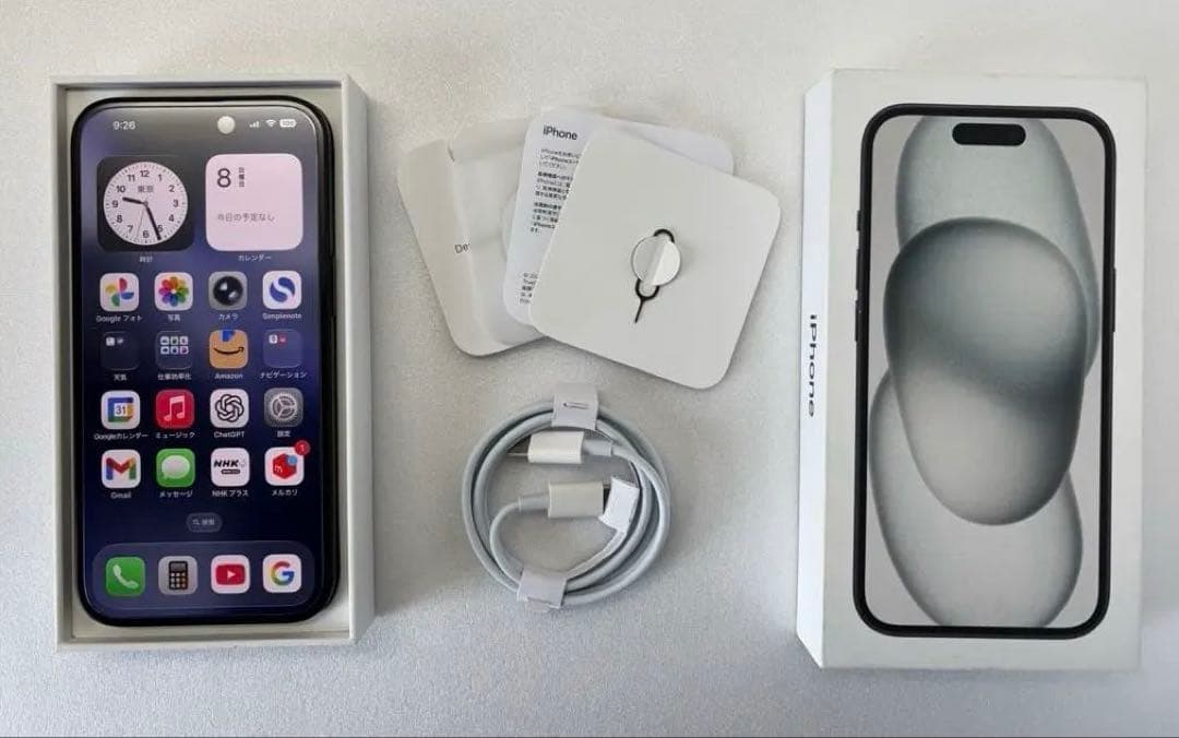 iPhone 15 ブラック256GB SIMフリー 動作良好