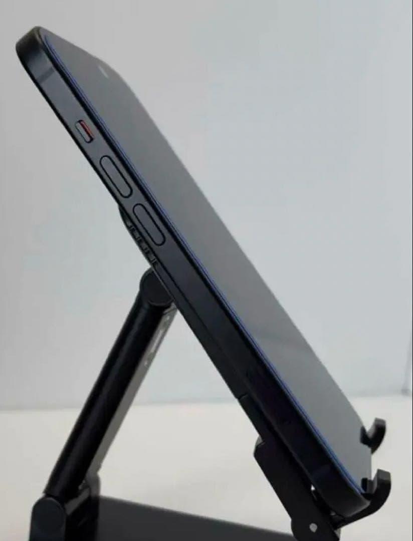 iPhone 15 ブラック256GB SIMフリー 動作良好