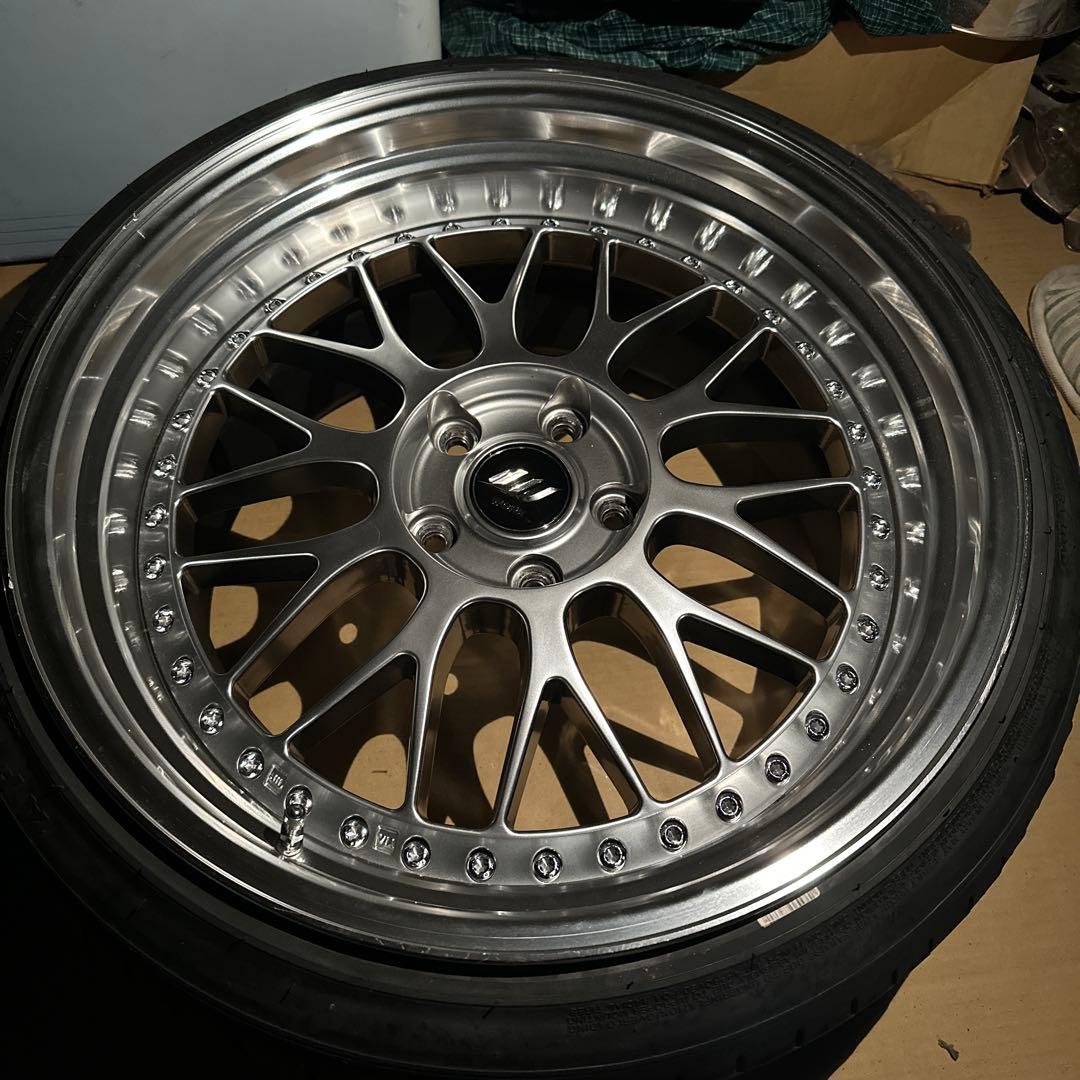 ジスタンス w10m 19インチ