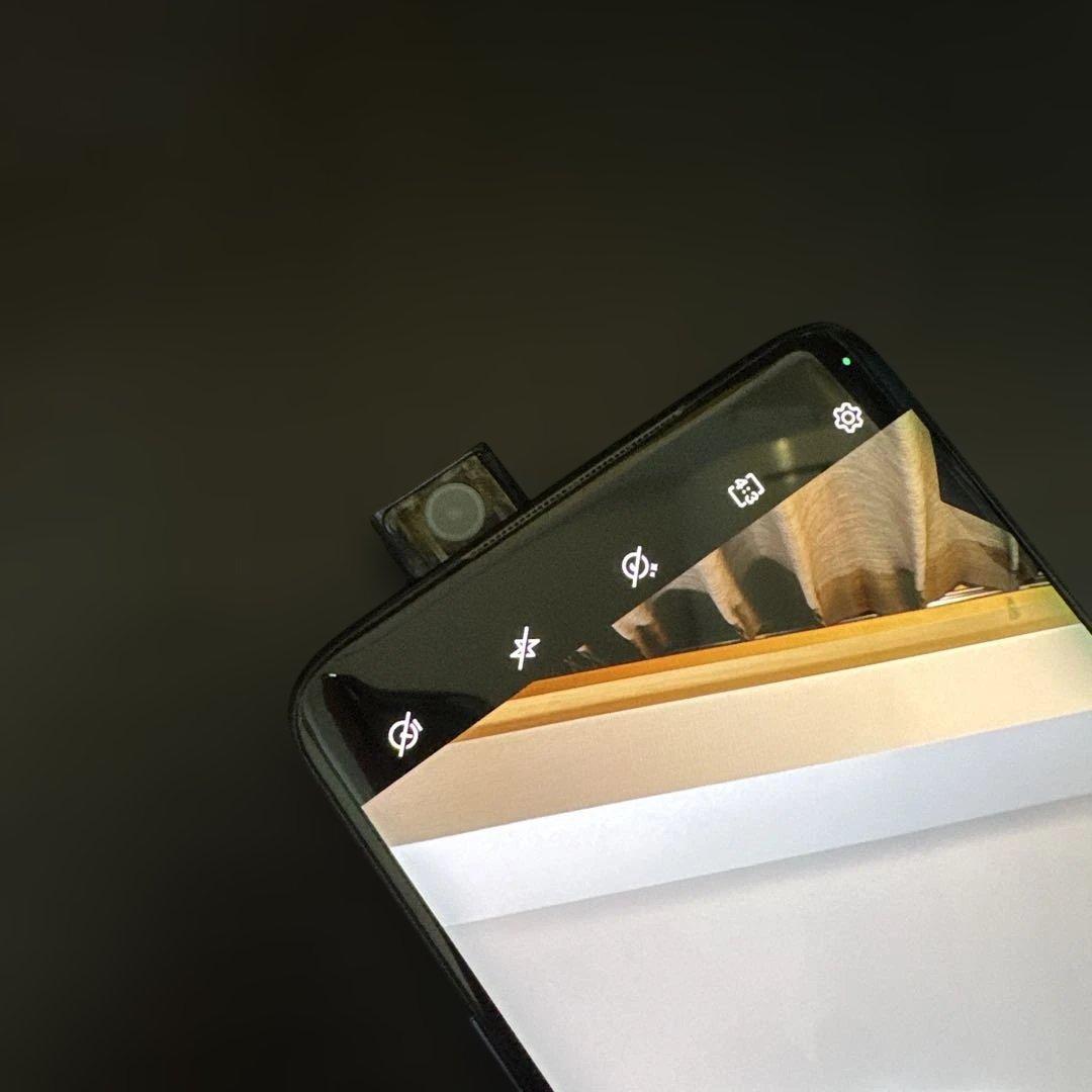 スマートフォン本体 OnePlus 7t Pro