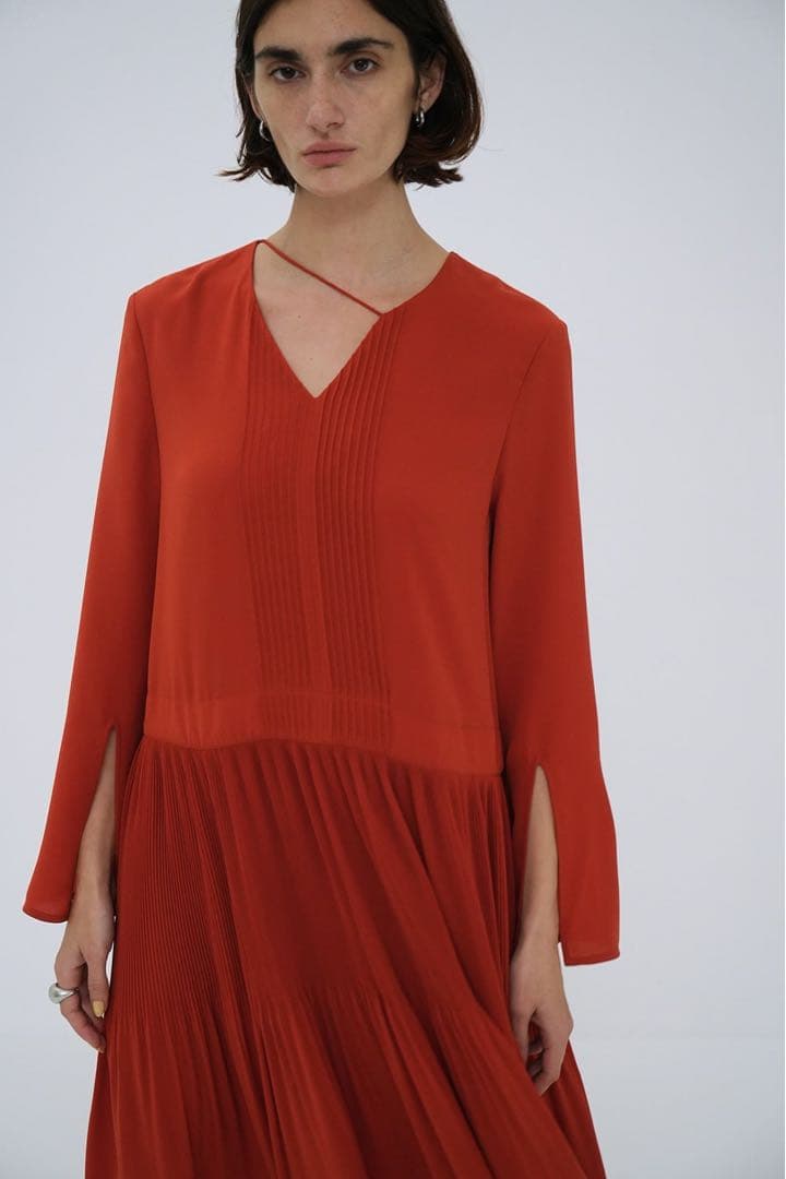 CLANE（クラネ） SLANT PINTUCK LOOSE ONEPIECE