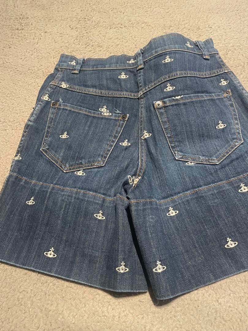 Vivienne Westwood 刺繍デニムショートパンツ