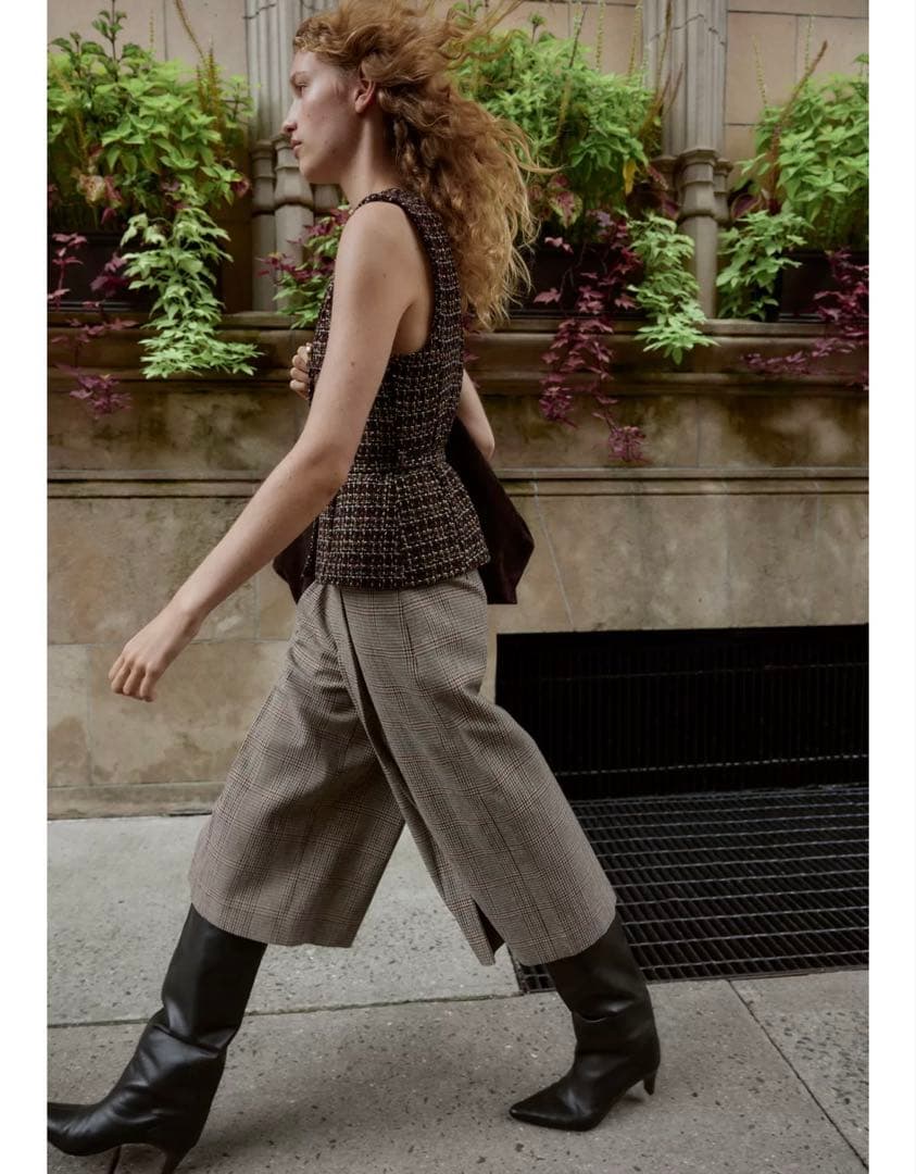 新品未使用　タグ付き　ZARA ベルト付きテクスチャーベスト ツイードベスト