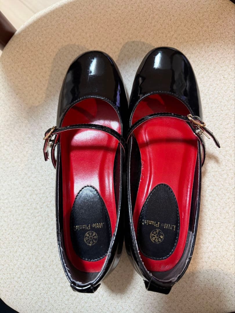 リトルピアニスト　little pianist　エナメルシューズ21.5cm